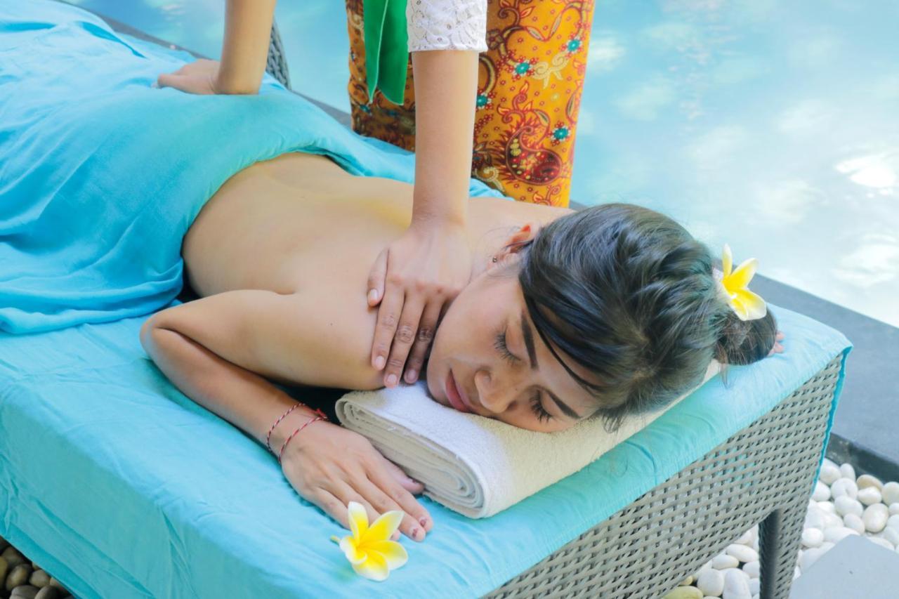 Singgah Villas Seminyak Esterno foto