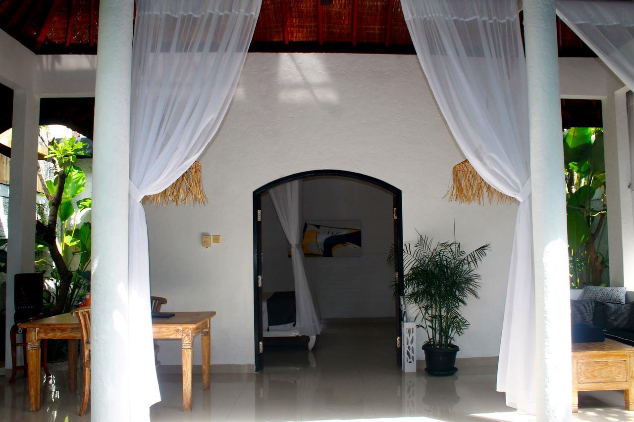 Singgah Villas Seminyak Esterno foto